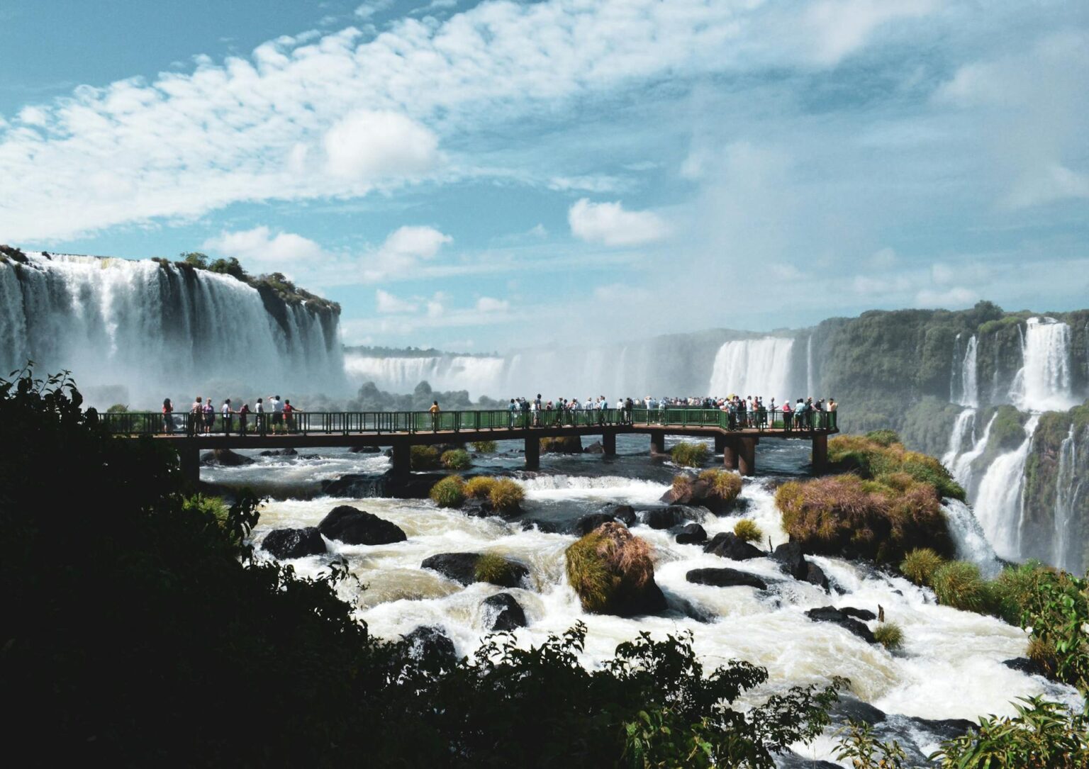 5 critérios para escolher onde se hospedar próximo às Cataratas do Iguaçu pexels christhian gruhh 1080996 4465341